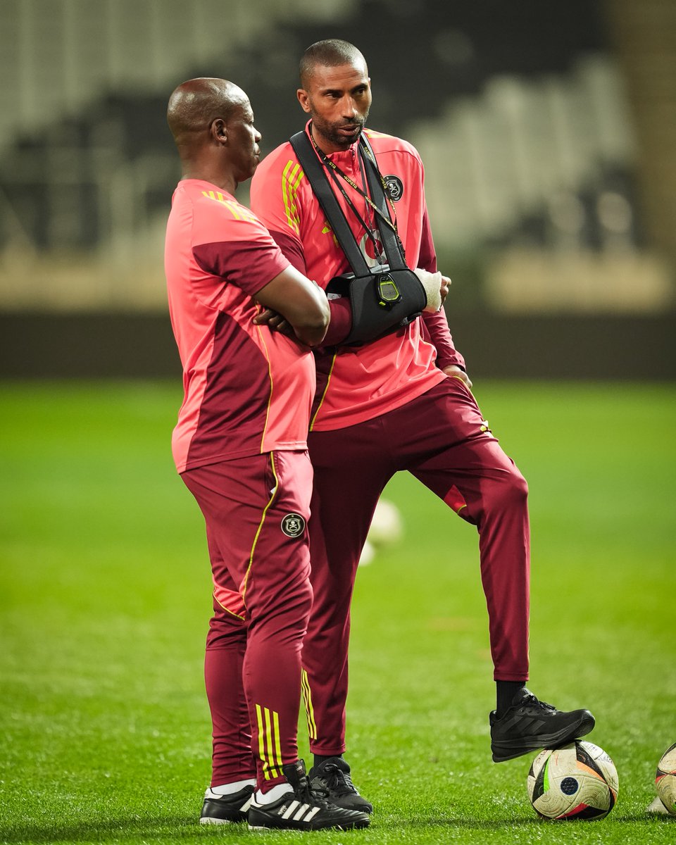 orlandopirates's tweet image. 🛠️ Last prep before the final

⚫⚪🔴⭐
#OrlandoPirates
#OnceAlways