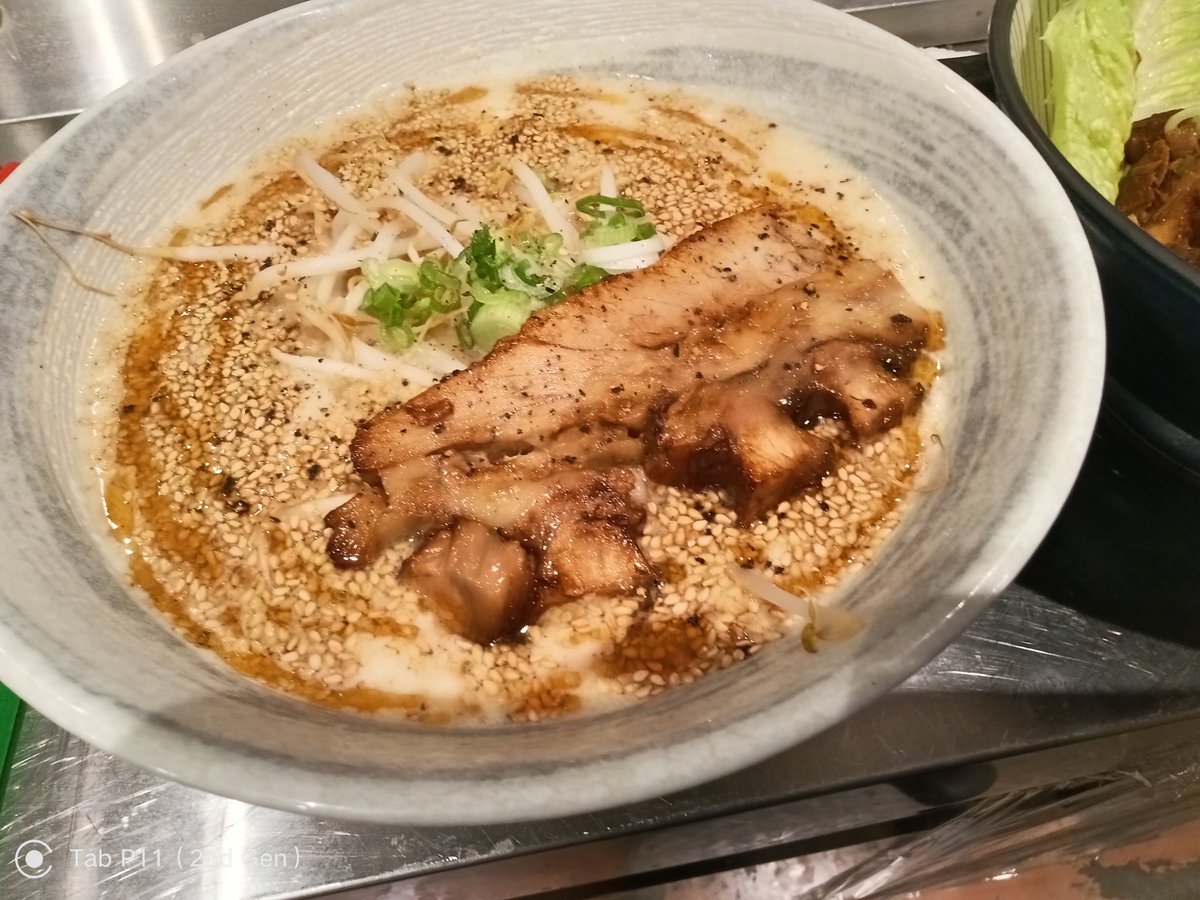 VerywellSeido's tweet photo. September 12th

Today's lunch at my workplace 

I made Shiro GOMA tonkotsu ramen and chashu rice bowl 🧑‍🍳✌️

This is also good match 😉😋😁👍💯 https://t.co/4YjRV9BFxD