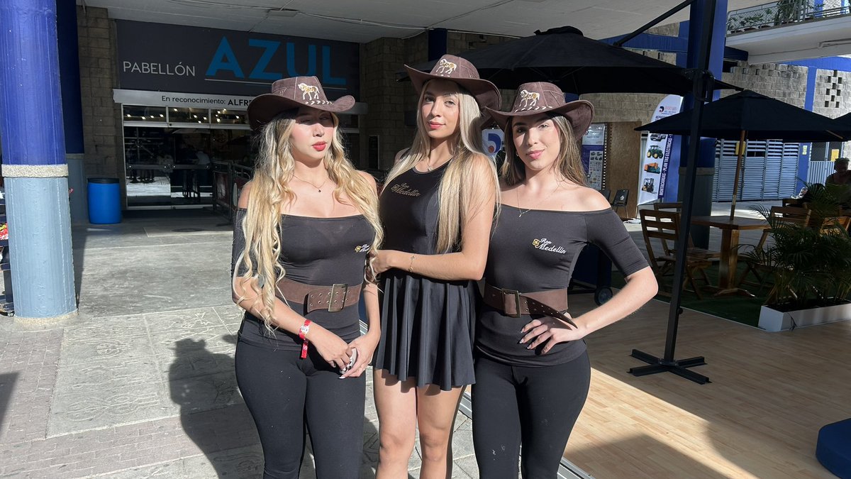 Hoy inició la Feria Ganadera de Colombia en <a href="/CenferSA/">CENFER Bucaramanga</a> ya se respira ambiente de Fiesta en la ciudad <a href="/ExtratiempoCO/">ExtratiempoCO</a> <a href="/GobdeSantander/">Gobernación de Santander</a>