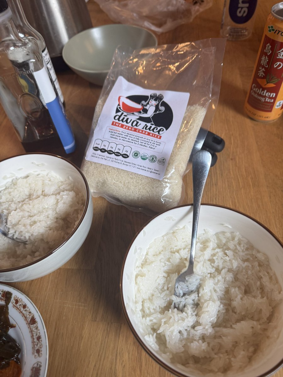 phil_melder's tweet photo. Just tasted 0 carb high fiber rice from Diva Rice nyc…it mostly just taste likes rice. Pretty cool! https://t.co/VkW2r6CTdh