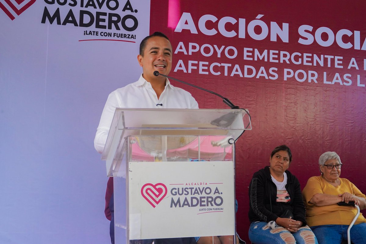 yancolozano's tweet photo. 🌧️ Tras las lluvias del 2 de septiembre en Juan González Romero, hoy regresamos con hechos:

✅ Apoyos económicos para que las familias recuperen lo perdido.
✅ Reconstrucción total del drenaje: más de 3 mil metros lineales serán sustituidos.

💪 En GAM nadie está solo. https://t.co/fYWKXWu4jn
