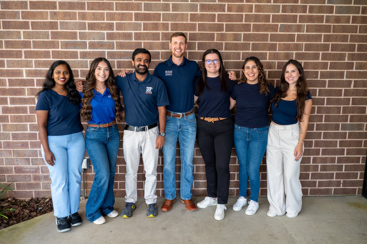 ASGSA_UF's tweet photo. Meet our 2025-2026 executive board! We can’t wait to represent our department and bring you amazing events, seminars, and networking opportunities 🐊 https://t.co/Ef66m2n7qQ