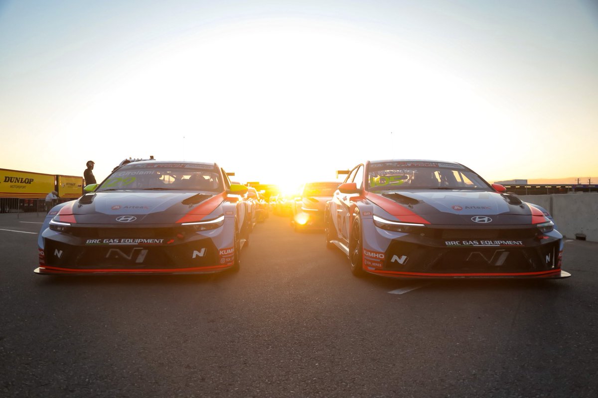 Rise and shine from South Australia ☀️🙌

The action starts now 🏁

⏱ FP – 07:15 LOCAL / 23:45 CEST (FRI)
⏱ Qualifying – 09:00 LOCAL / 01:30 CEST *
⏱ Race 1 – 14:15 LOCAL / 06:45 CEST *

RACE OF AUSTRALIA 🇦🇺

* LIVE - youtube.com/@TCRTV/streams 🔴

#TCRWorldTour