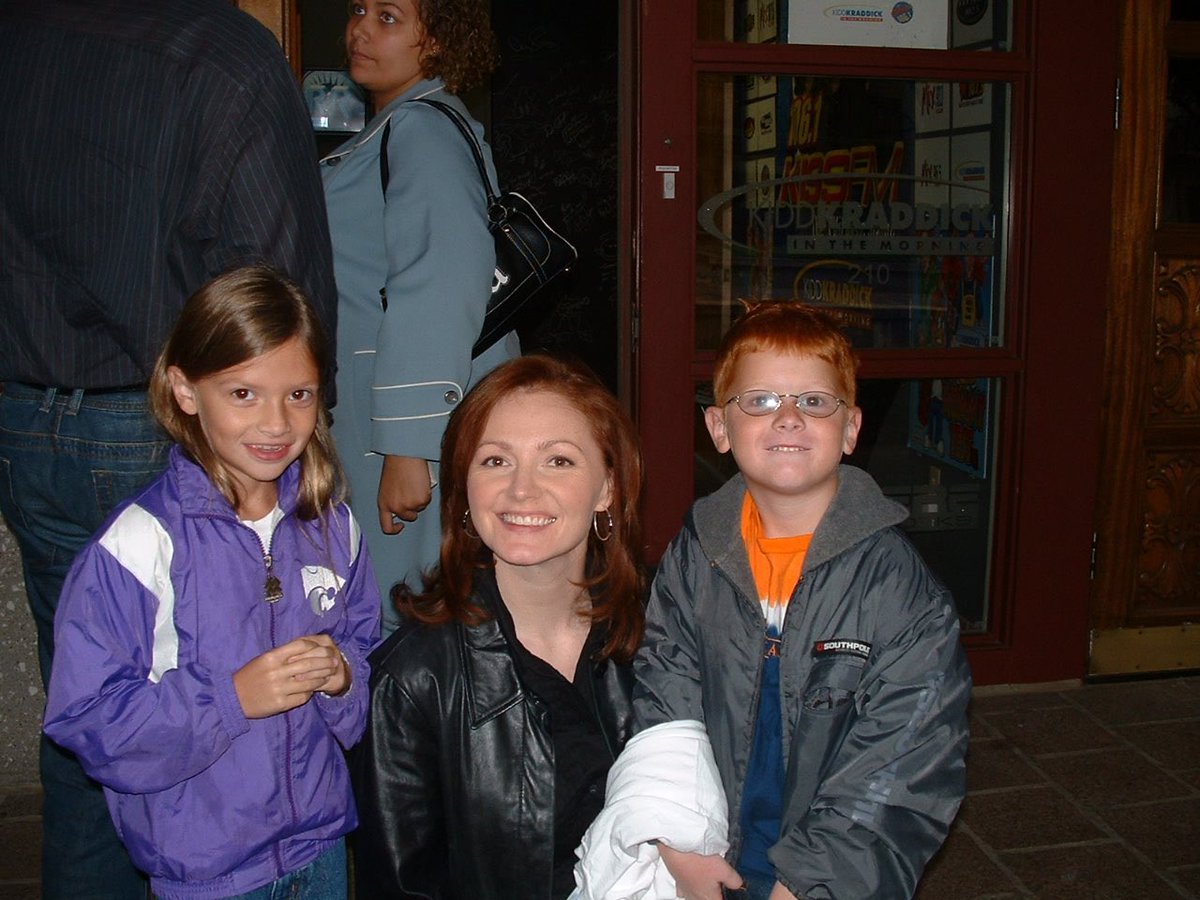 swimmerjes's tweet photo. I hope @kellierasberry is having a good day https://t.co/FcM9eRzuQs