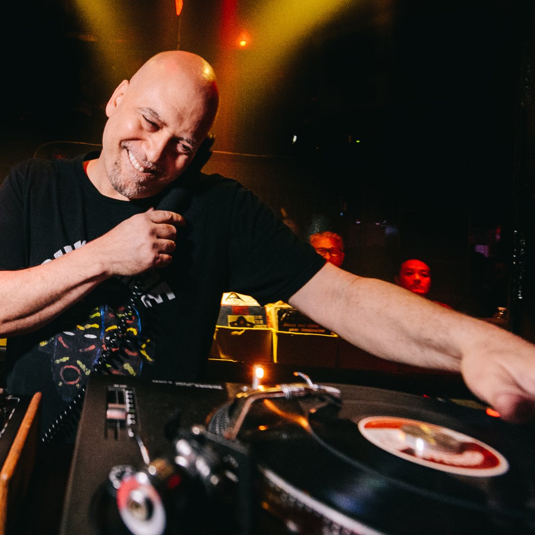 AK_akemiK's tweet image. So happy to announce! World-Renowned DJ DANNY KRIVIT SPECIAL EXTENDED EDIT, AK Akemi Kakihara "Say That You Love Me (SHOGUN RMX - DANNY KRIVIT Ext Edit)" is OUT TODAY! Exclusive Advance Release @traxsource❤️ X AK
Stream/Download: tinyurl.com/558rnrwb

#AK #akakemikakihara