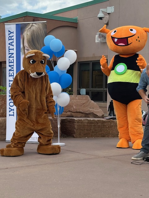 Lyons Elementary tweet media