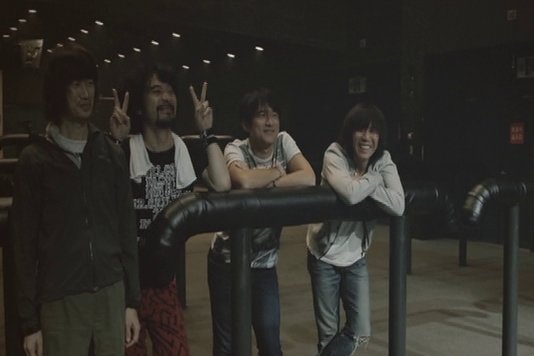 taka_mr_chil's tweet image. おはようございます☁

今朝も
#TalkAboutStadiumTour2015

#足音～BeStrong
住友生命のCMで、新たに好きになってくれる人
あったらいいですね～

”時には灯りのない
　寂しい夜が来たって
　この足音を聞いてる
　誰かがきっといる”

今日も
また一歩
　次の一歩👣