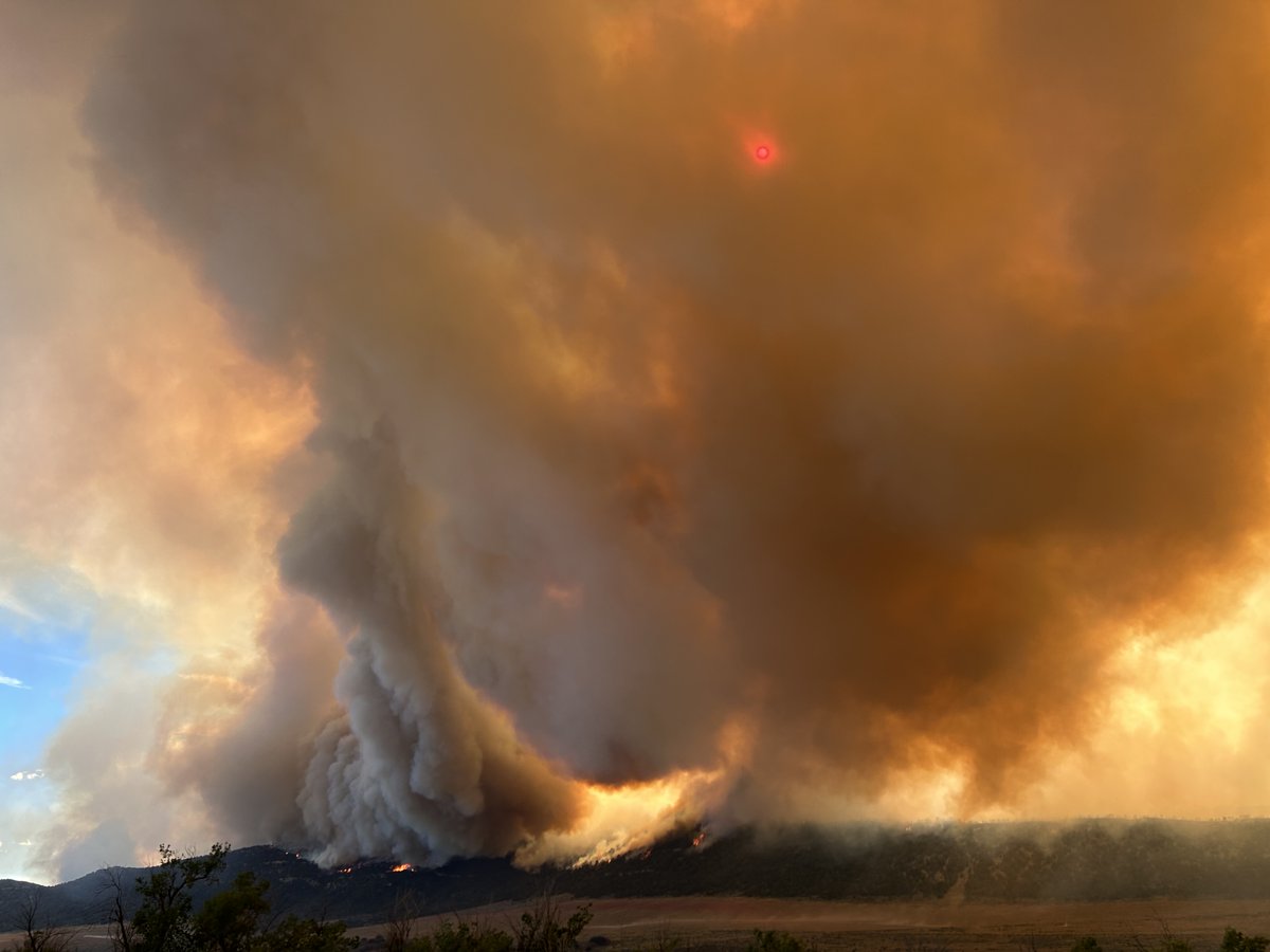 USFWSFire's tweet image. We are #hiring a GS-13 meteorologist  in NM! This #firejob will coordinate the fire weather program for the region, as well as provide support for national incident response

Apply by 9/24 --&amp;gt;  bit.ly/3K1BfTI or bit.ly/3VdG134

#NotYOurOrdinaryJob @USFWSCareers