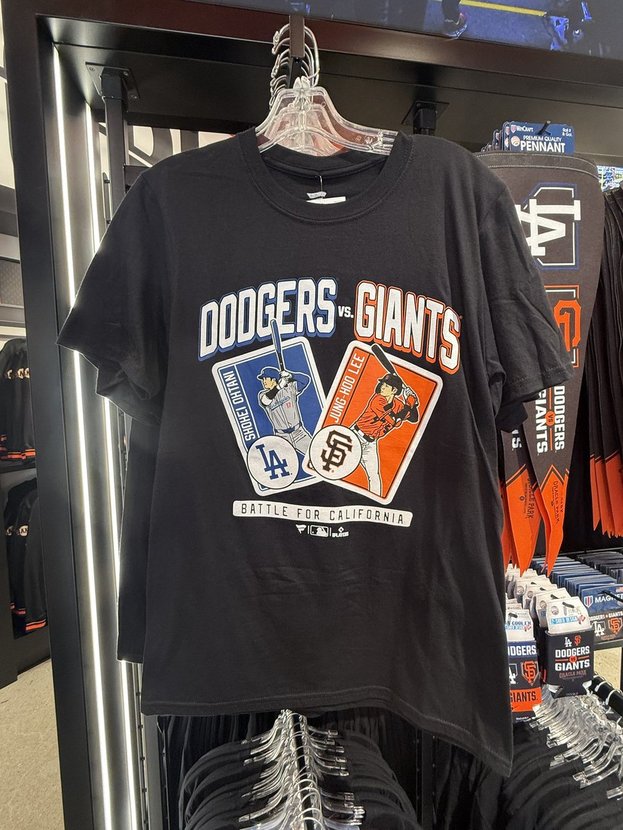 Dodgers vs. Giants Tシャツ Dodgers vs. Giants Tシャツ