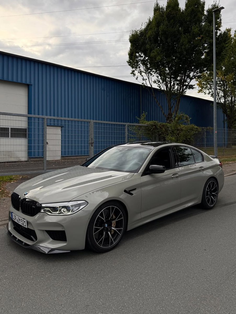 Nocarcontext tweet media