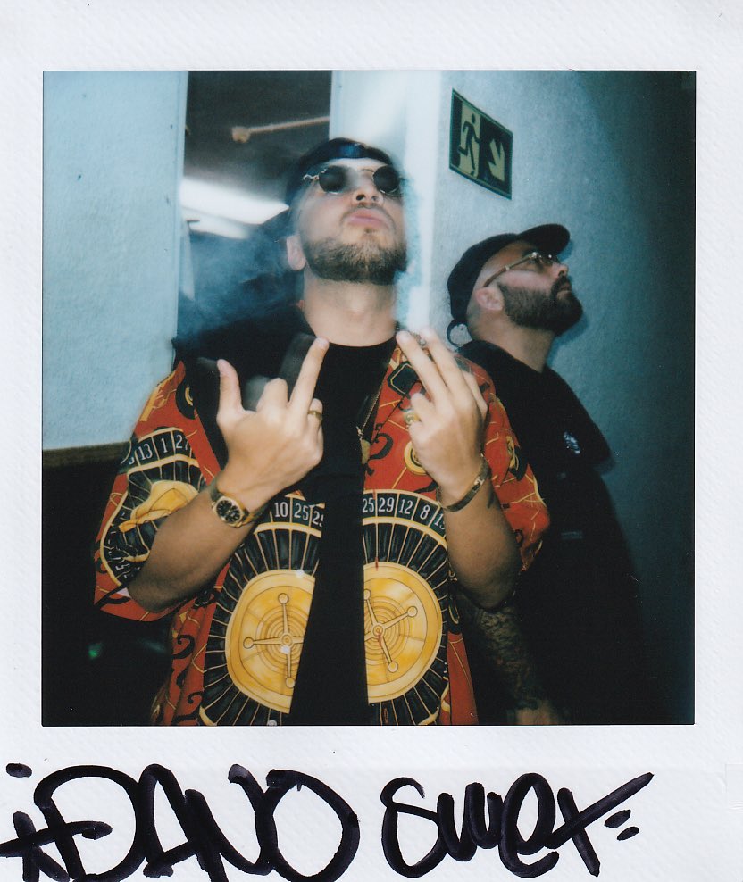 4Rayber's tweet photo. Fotografía instantánea que hice en el fin de gira “Nuevos trapos” de @DanoZiontifik en Madrid. Más en mi IG. https://t.co/VhNwbJm05r