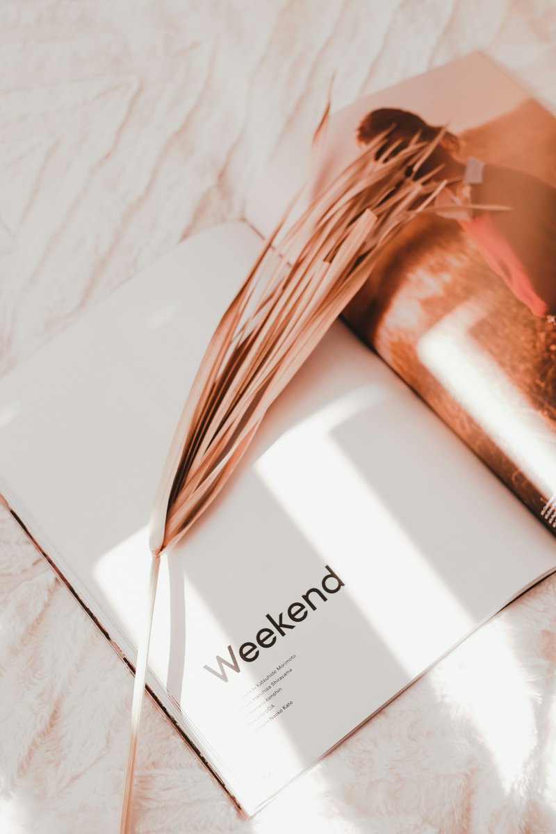 LiveTheModLife's tweet image. Make it a MOD weekend.
Get enough sleep.
Wake up early.
Stretch, meditate, breathe.
Tea/Coffee/ Matcha/ or your favorite Hot Lemon Water or Bone Broth.
Refresh.
Get dressed.
Get outside.
Live.
Mod.Life
#MidLife #ModLife #modernwomen #45plus