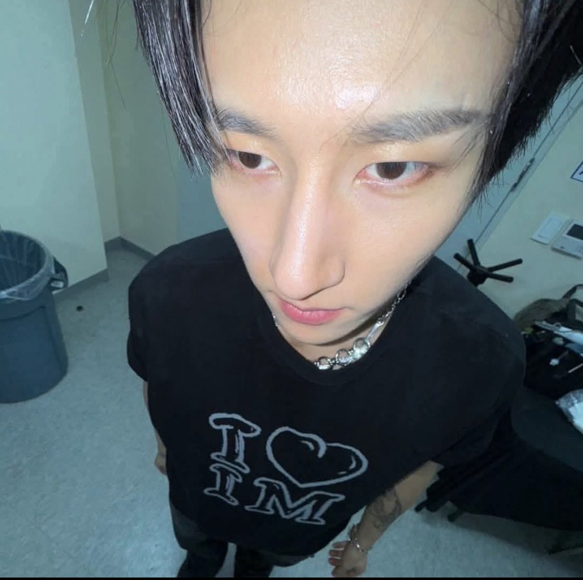 Jootothehunnit's tweet image. Hace años que no subía una #monbebeselcaday tenía que subir una gran foto ☝️

#mbbsd #mbbselcaday
#MONSTAX #몬스타엑스
@OfficiaLMONSTAX