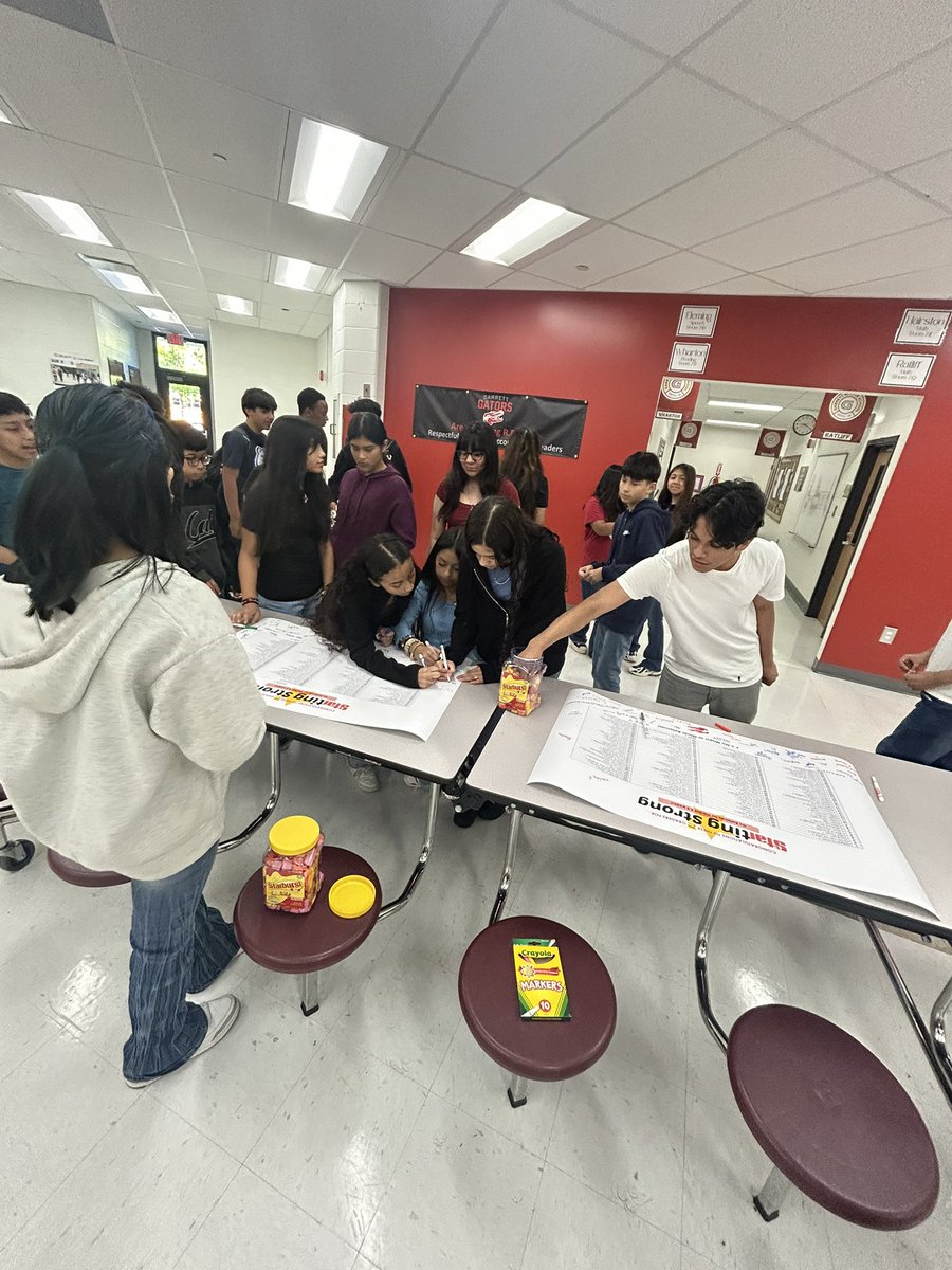 L.Alexander tweet media