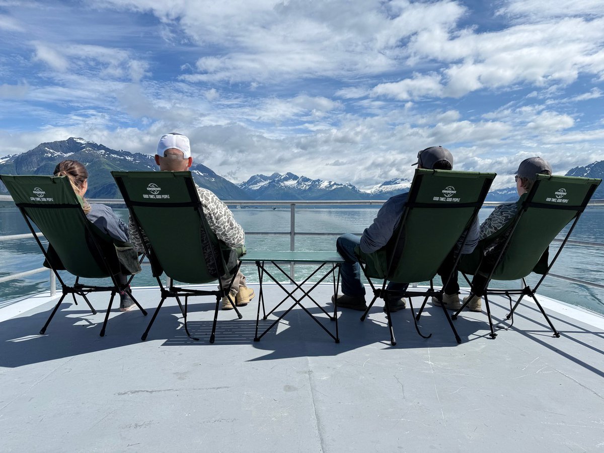 Dreaming of cooler temps… and maybe some new Swollfest gear to go with it! ❄️🎣

#swollfest #swollfestfishingrodeo #letsgofishing #fishforgood #fishingrodeo #swollfestinalaska
