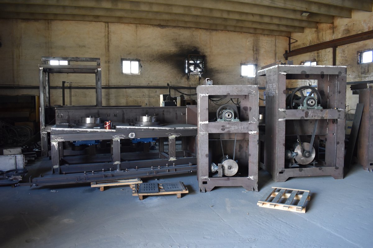 SatleMachinery's tweet image. Step into our production workshop! Here, precision wire processing machines take shape, ready to power industrial excellence.#ProductionWorkshop #WireProcessingMachines #ManufacturingExcellence #IndustrialEquipment