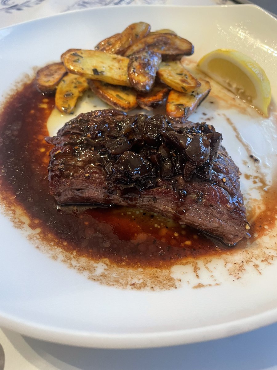 If she doesn’t reach for my peen tonight after I pulled this off I stg ….