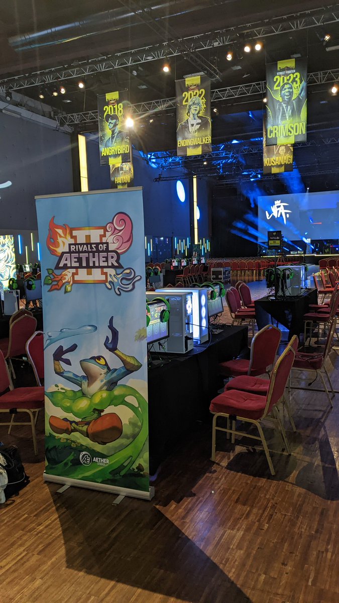 TomSolacroup's tweet image. Ce weekend, Rivals Of Aether II est à #ufa2025 ! Essayez le jeu, combattez dans le tournoi de Samedi ou regardez le sur Twitch, et participez à notre tirage au sort sur place pour obtenir une copie du jeu ou de Dungeons Of Aether !