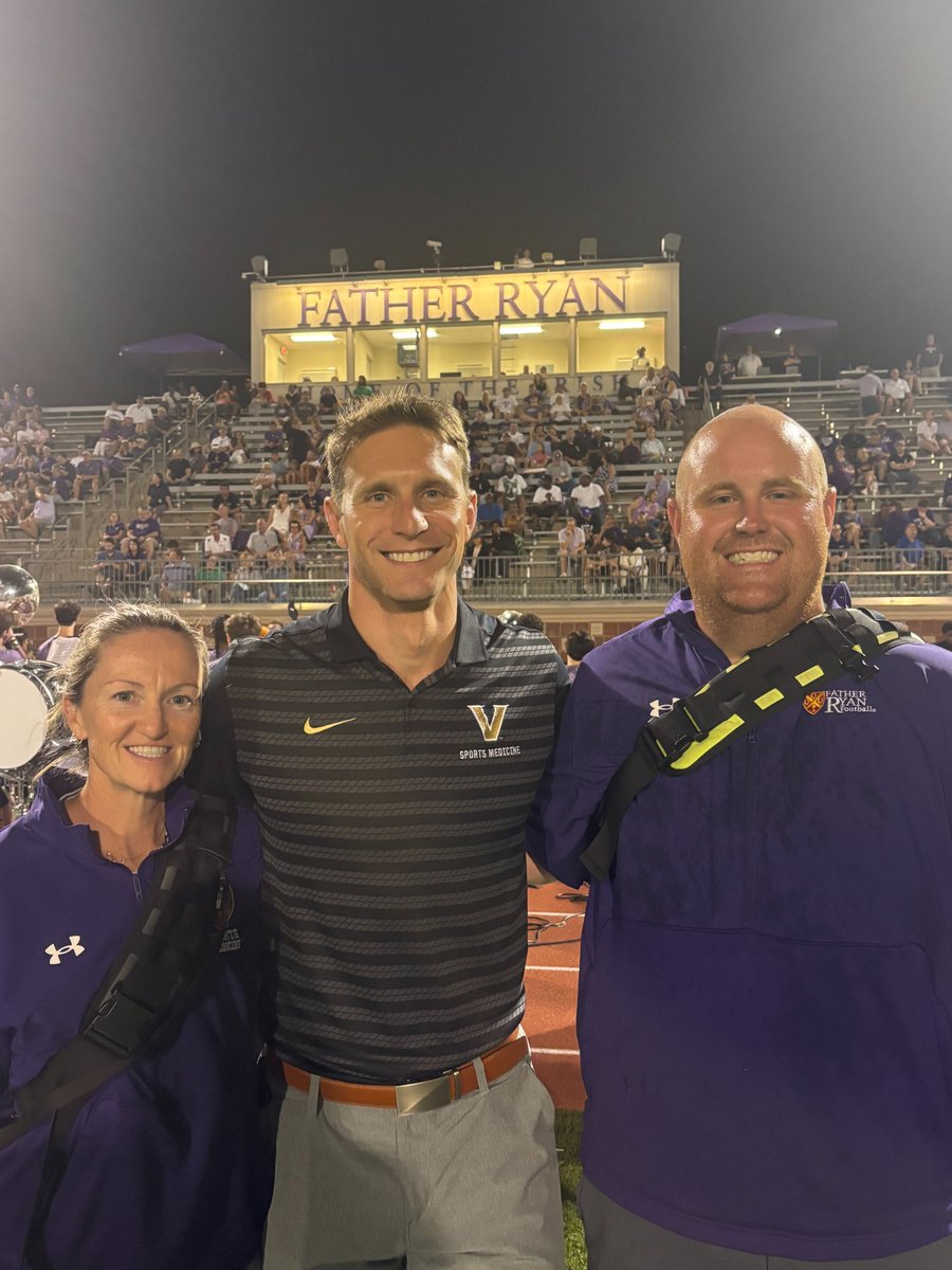 The <a href="/fatherryan/">Father Ryan High School</a> Sports Medicine team is ready for another Friday night under the lights as the Irish take on Briarcrest Christian School! STAR is proud to team up with <a href="/EricBowmanMD/">Eric Bowman, MD, MPH</a> and <a href="/VUMCOrtho/">Vanderbilt Orthopaedics</a> to deliver outstanding #SportsMedicine coverage all season long! Go Irish!🍀🏈