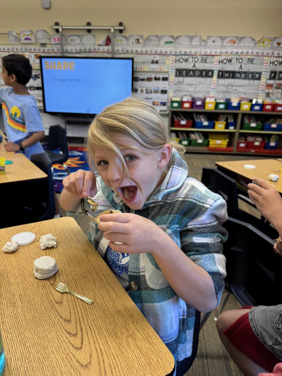 mrsmoriarty10's tweet photo. Our Tall Tale day to culminate our CKLA unit was awesome!! We loved dressing like lumberjacks, crossing the New Frontier and feeling like giants with our tiny pancakes!
@WilsonHillElem #itsworthit https://t.co/Qu33xxMtbY