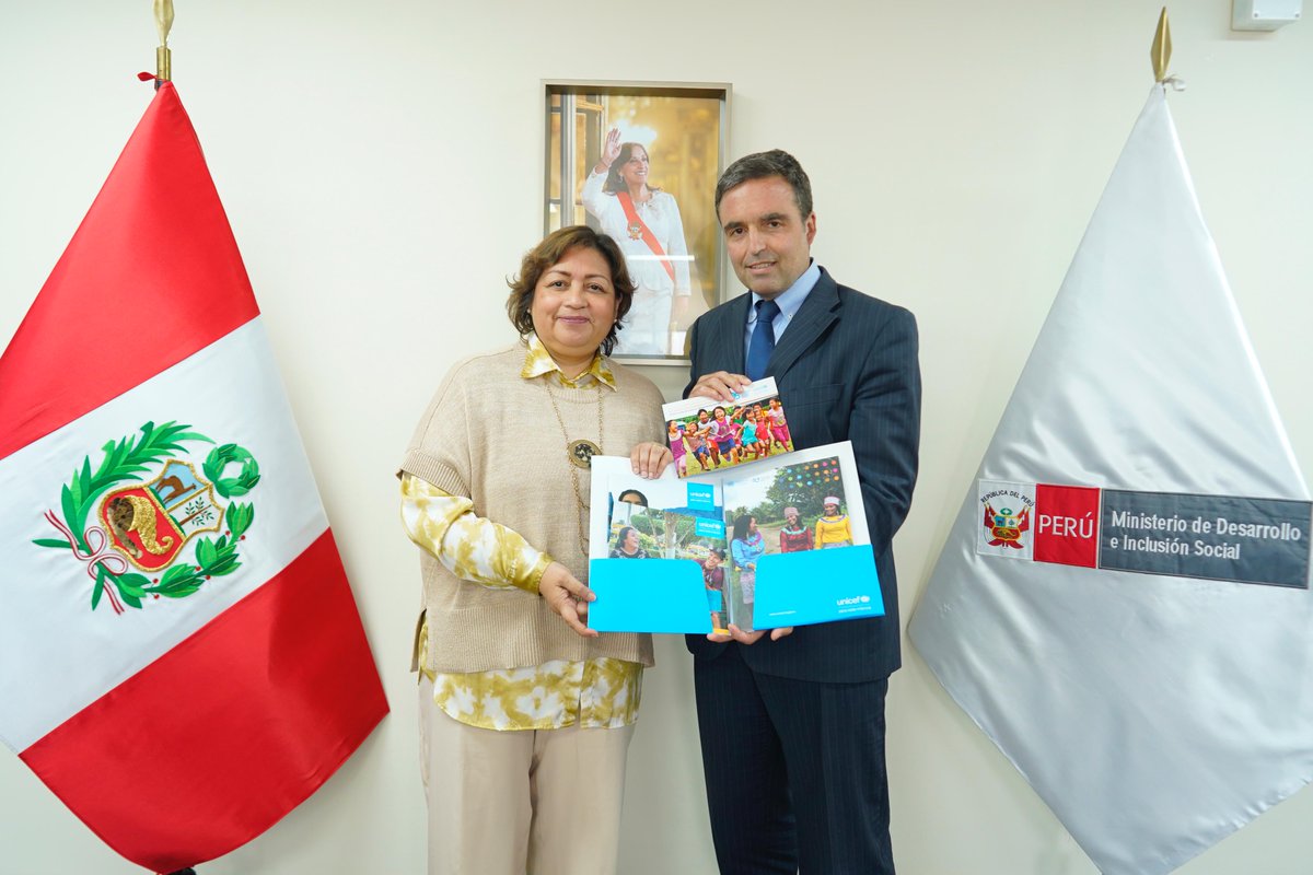 #NotaDePrensa | La ministra de Desarrollo e Inclusión Social, Fanny Montellanos, se reunió con el representante de <a href="/UNICEFperu/">UNICEF Perú</a>, Javier Álvarez, y con el especialista en Políticas Públicas, Roberto Rivero, con quienes abordó aspectos relevantes a la cooperación que brinda dicho