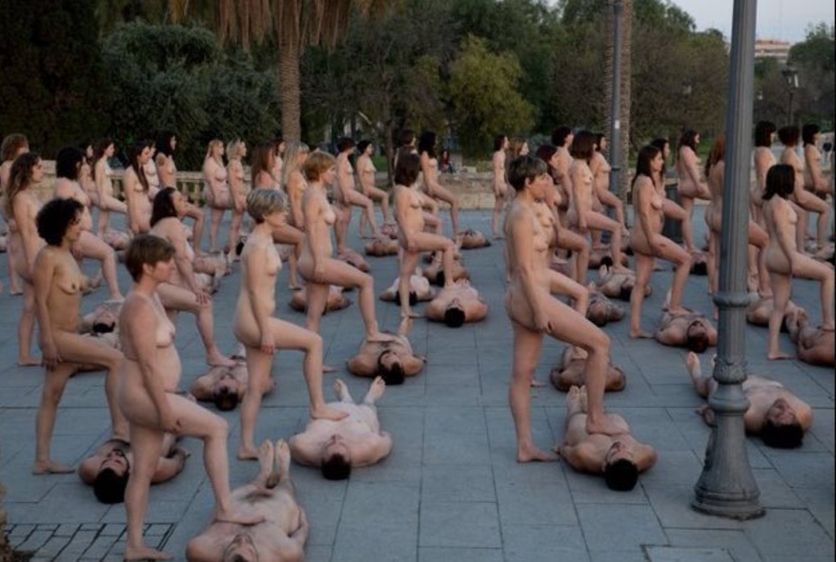 FemLeadHub's tweet photo. Do you think it's a good idea for men to feel ashamed and embarrassed about their gender and to periodically apologize to women for their gender, their mistakes, and their shortcomings in serving them during a ceremony? https://t.co/AOZM4iYczk