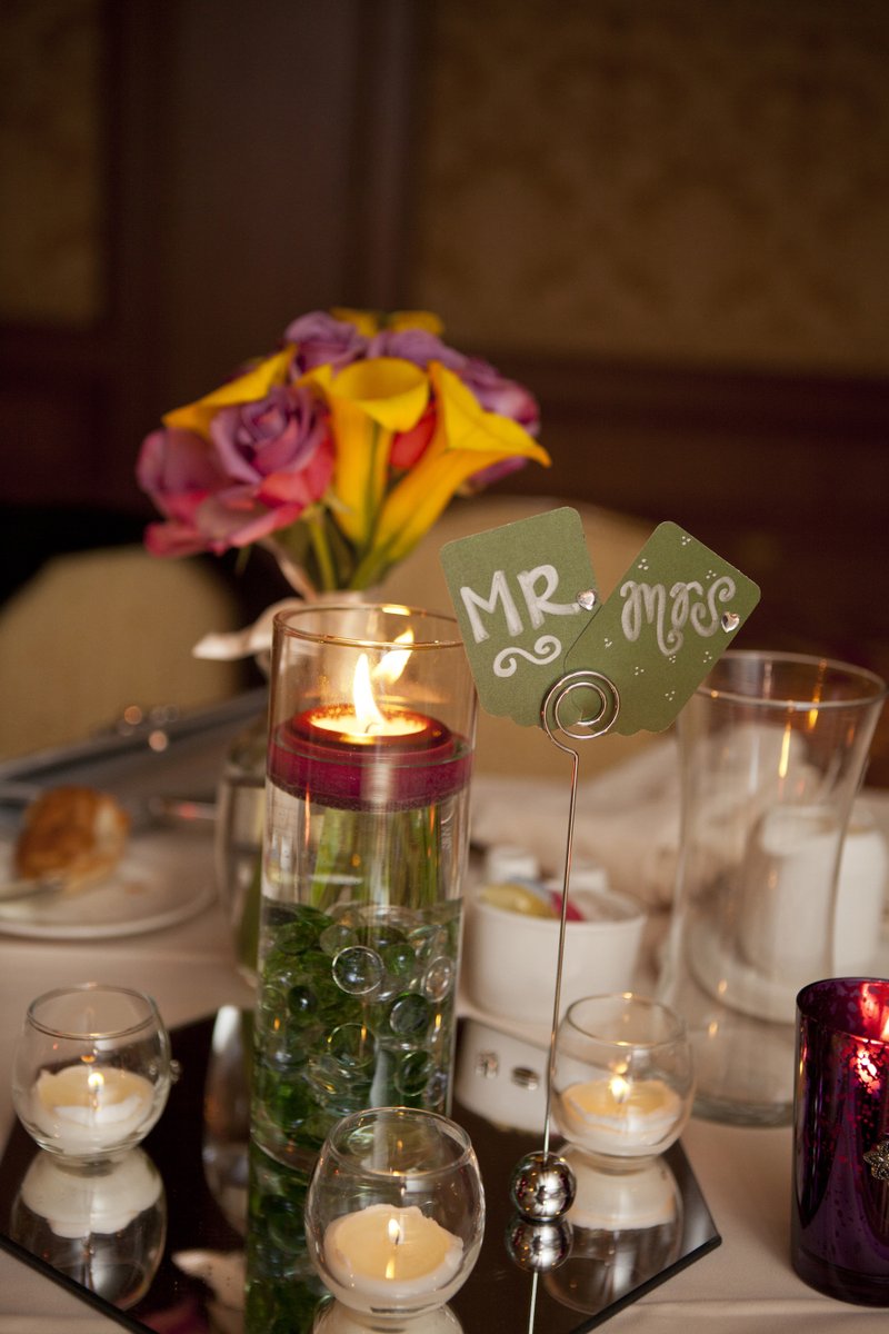 Sunday 14 September

Today’s Daily Picture Theme is ‘Candlelight'

RT or reply with your own photo 

Tomorrow’s theme will be ‘Dusk'

#DailyPictureTheme

There's something elegant about candlelight at a wedding reception!