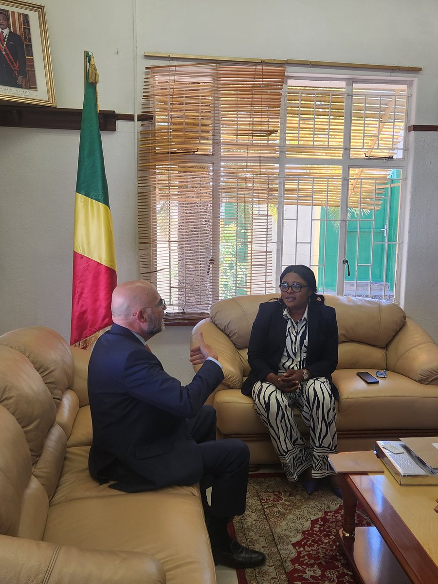 NG Lauria tweet media