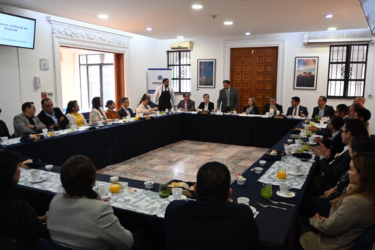 🌟 ¡Bienvenidas nuevas ideas y nuevas empresas! 🌟

En COPARMEX Puebla tuvimos el honor de recibir a nuevas empresas que se integran a nuestro centro empresarial.

Nuestra Presidenta, <a href="/CoparmexPdtePue/">Beatriz Camacho Ruíz</a>, junto con integrantes del Consejo, dio la bienvenida a este grupo,