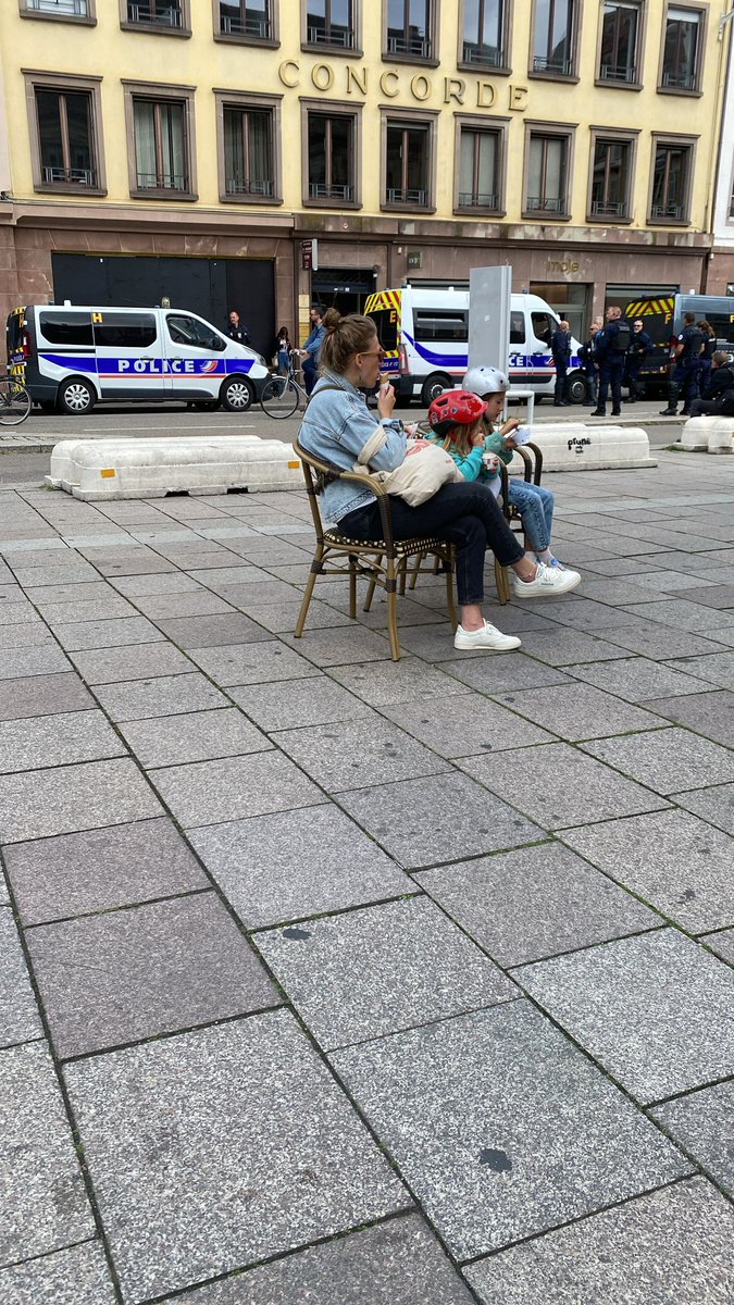 Toutankhil's tweet image. Don't break the chain 🙃

- wallpaper
- last song
- seventh photo
- some moots

@kodzuken_sophie @JacCooper1 @TheShortsofCarg @shangluen