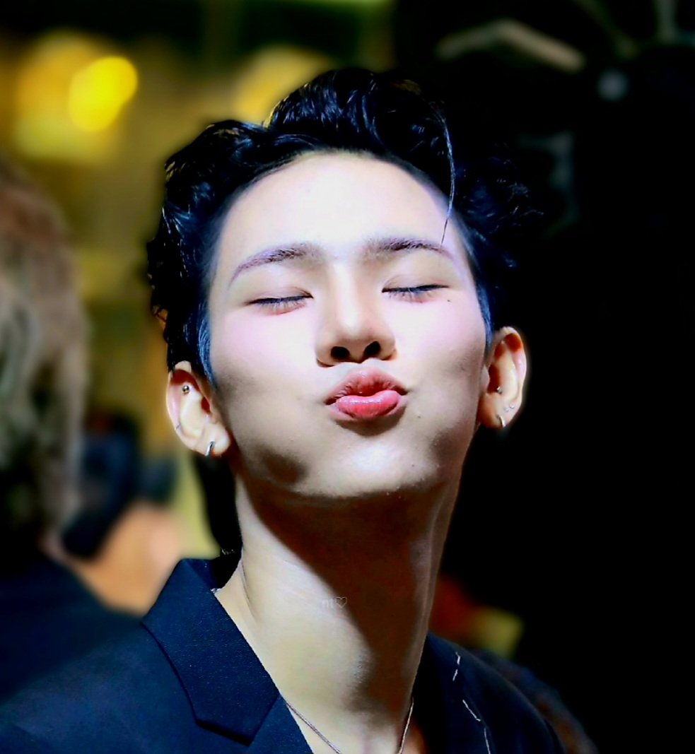 kritplug's tweet image. 😽😗pluggy chu~~ 🩷🩷 

#PERSES_TH #PLUGGY_PERSES