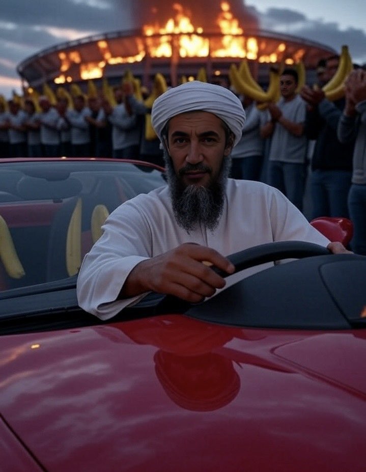 Um terrorista ao volante do Ferrari.
Atentado orquestrado pelo Banana.