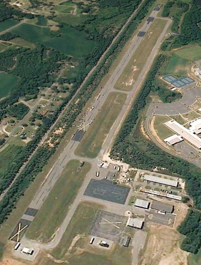 I am now coming in for landing thank you Lord God here at the airport in Tulsa, Oklahoma.🛬👨‍✈️🛩️😎