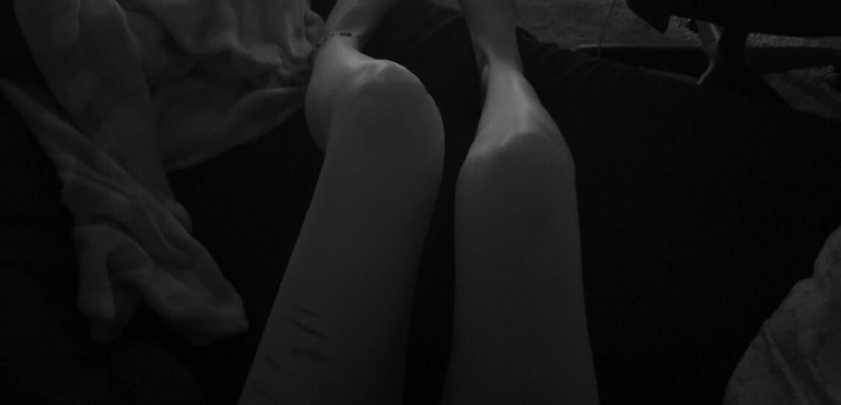 luvcreeps's tweet image. jokes Over i need smaller legs RN #edtwt  #shedtwt