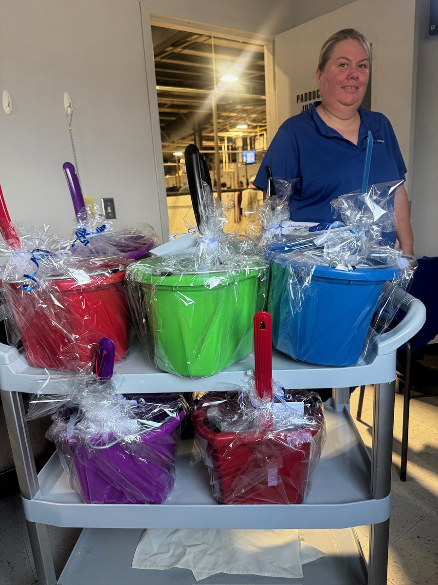 GrandRR's tweet image. Caretaker Night is always a favourite night of ours! It was a fabulous night celebrating all those working behind the scenes. Thank you to all of you for your hard work!

#caretaker #horseracing #elora