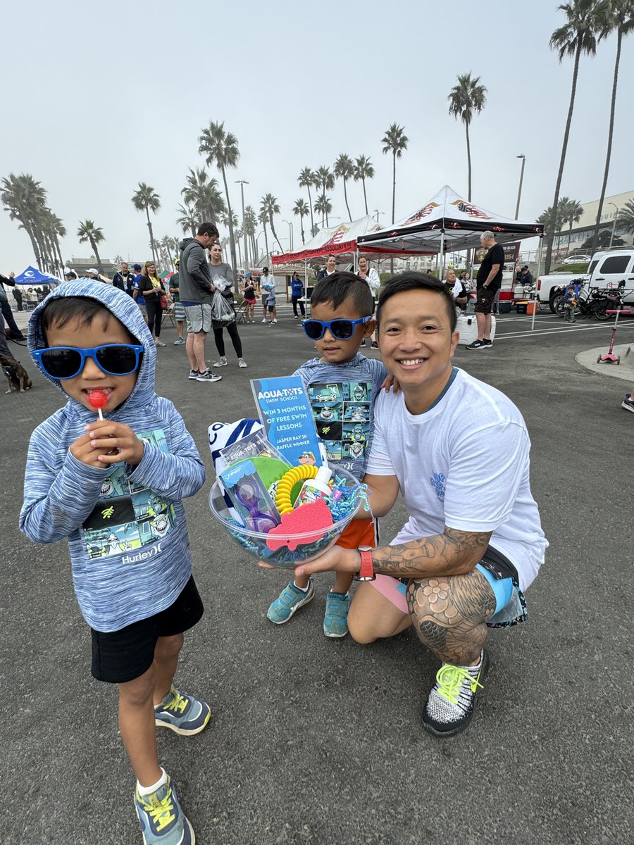jasperrayorg's tweet image. Flashback Friday: Making Waves &amp;amp; Memories! Take a look back at last year’s Hop, Skip, and Splash 5K! Registration is NOW OPEN! Be part of the movement to protect kids from drowning.  Sign up today: runsignup.com/Race/CA/Huntin… #HopSkipAndSplash #FlashbackFriday #RaceWithPurpose