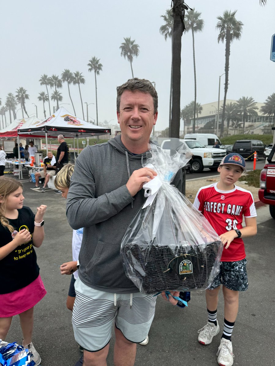 jasperrayorg's tweet image. Flashback Friday: Making Waves &amp;amp; Memories! Take a look back at last year’s Hop, Skip, and Splash 5K! Registration is NOW OPEN! Be part of the movement to protect kids from drowning.  Sign up today: runsignup.com/Race/CA/Huntin… #HopSkipAndSplash #FlashbackFriday #RaceWithPurpose