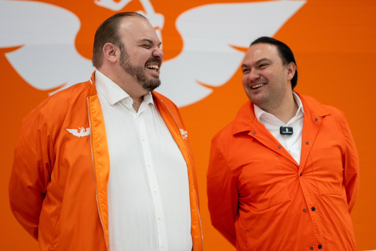 Sergio Gil Rullán (@sergiogilru) on Twitter photo Hermano <a href="/CarbonellHoz/">Luis Carbonell de la Hoz</a>, ¡Feliz Cumpleaños!
He tenido la fortuna de compartir contigo muchos momentos que me confirman la amistad que nos une, pero sobre todo la gran persona que eres.
No solo destacan tu trabajo, visión y liderazgo, también tu sencillez y tu gran compromiso Hermano <a href="/CarbonellHoz/">Luis Carbonell de la Hoz</a>, ¡Feliz Cumpleaños!
He tenido la fortuna de compartir contigo muchos momentos que me confirman la amistad que nos une, pero sobre todo la gran persona que eres.
No solo destacan tu trabajo, visión y liderazgo, también tu sencillez y tu gran compromiso