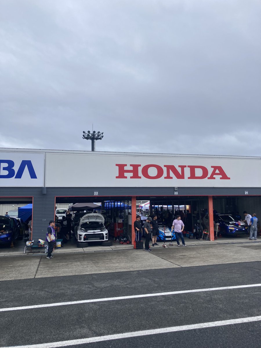 t_soyama's tweet image. JOY耐予選日。今日もいい天気