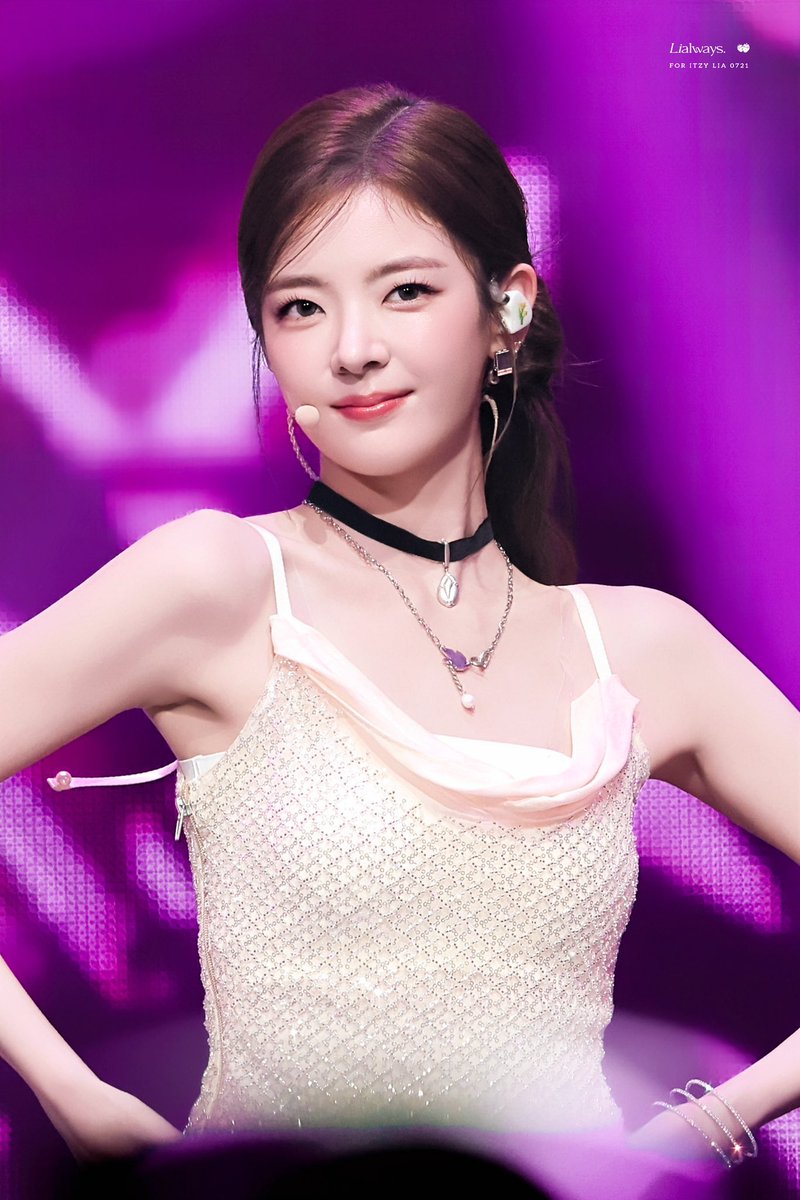 ؘ (@liachoj) on Twitter photo 