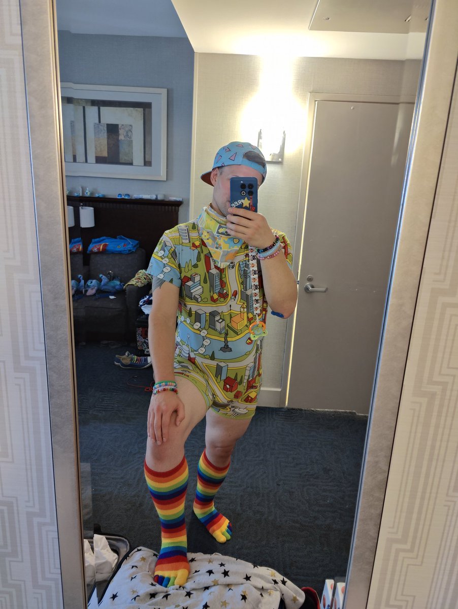 Roadmap to a fun time at #BFC

#abdlcommunity #abdllifestyle #abdl #littlespace #babyfur #babyfurcon