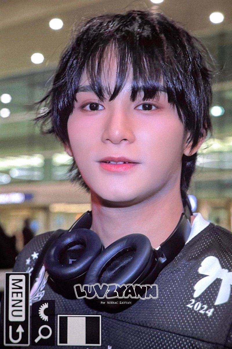 250913 진짜 고생 많🫳🏻

#XODIAC #소디엑 #ZAYYAN #자얀