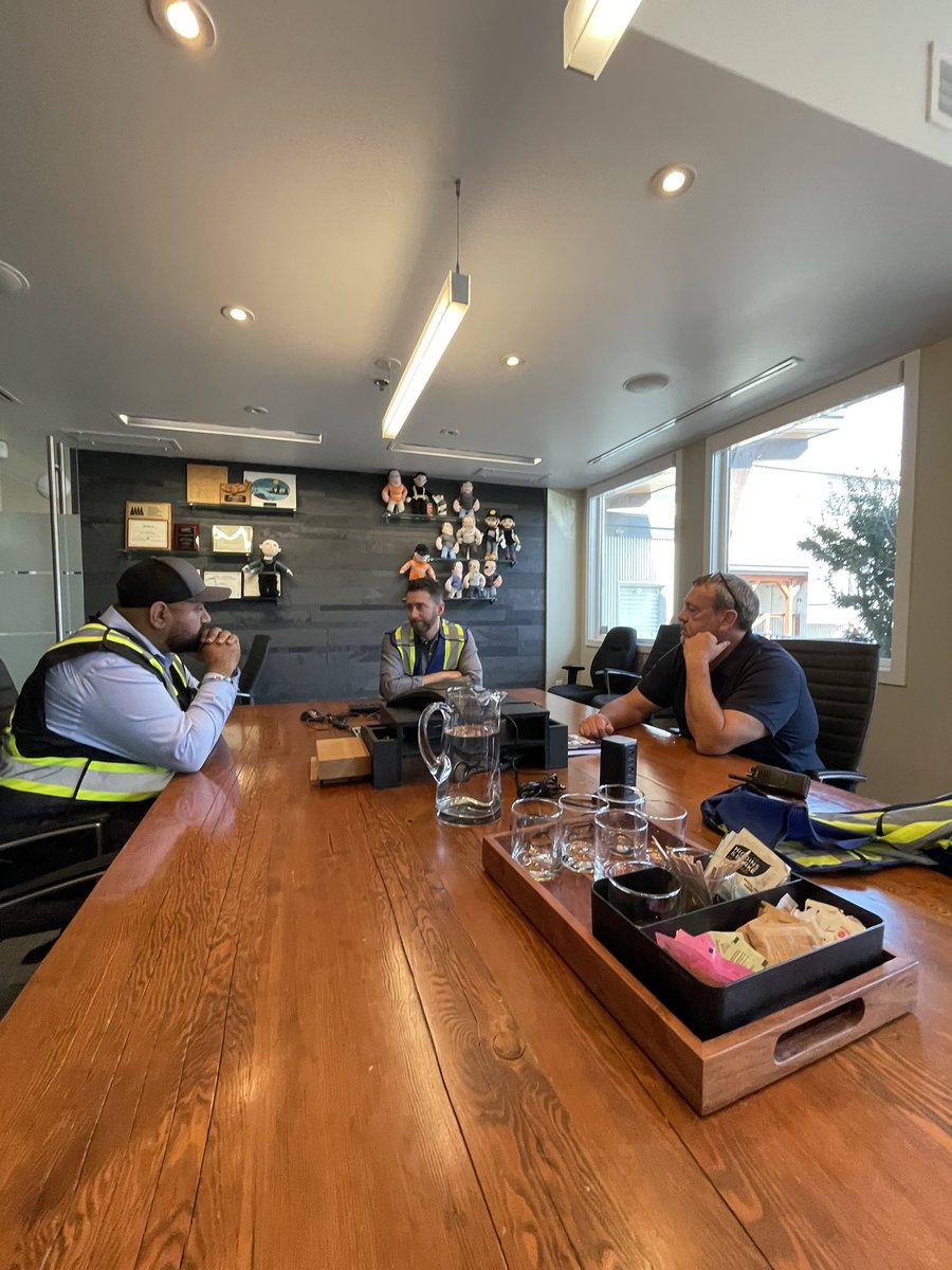 rparmar_BC's tweet photo. PowerWood, cedar supplier based in Agassiz.
Here’s another producer of high value #BCWood products. The type of manufacturer who gives BC its global reputation as the leader in value-added.
This is an operation defined by opportunity, to continue leading BC.
#ForestryBC https://t.co/WtYjpqAvX4