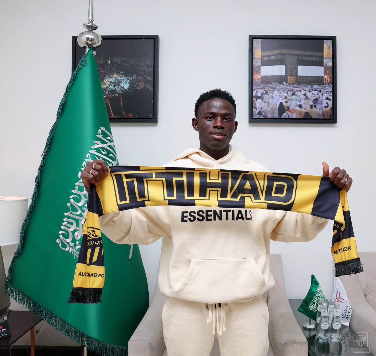 روجر فيرناديز يصل إلى جدة🇸🇦🇸🇦💛💛💛