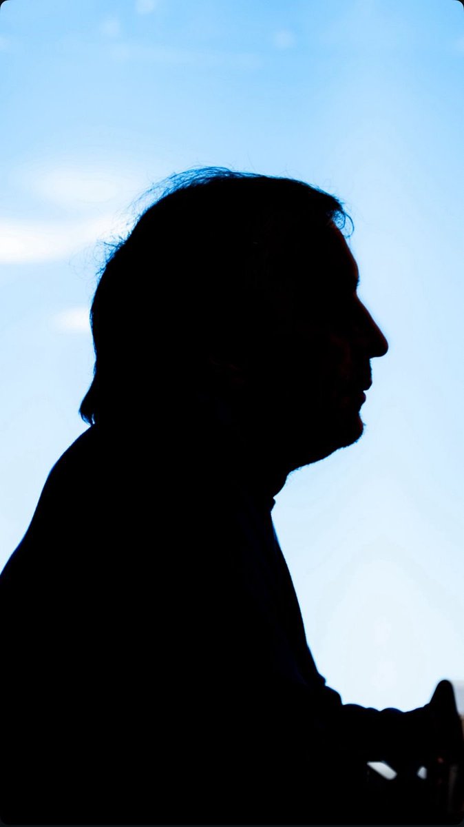 El fotón que metió Emilio Guazzaroni hoy en Gelatina