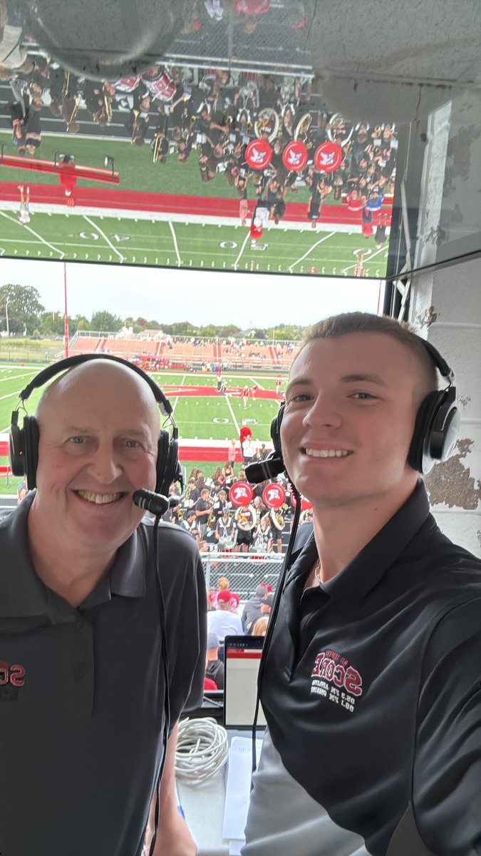Big-time FVA showdown tonight! 🚨 

Fond du Lac Cardinals @ Kimberly Papermakers under the lights 

Tune in on <a href="/thescorewi/">The Score WI</a> for all the ACTION 🏈🎙️
#TonyGNation #wiaawi #wiaa #wiaafb