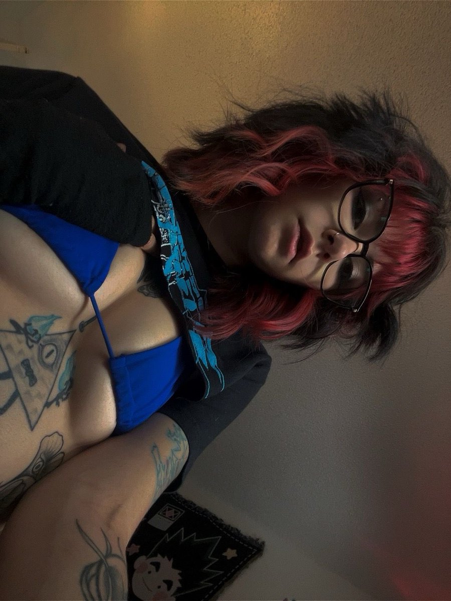 Do they look nice? 👀

#alt #alternitve #altgirls #of #tattoos #bikini
