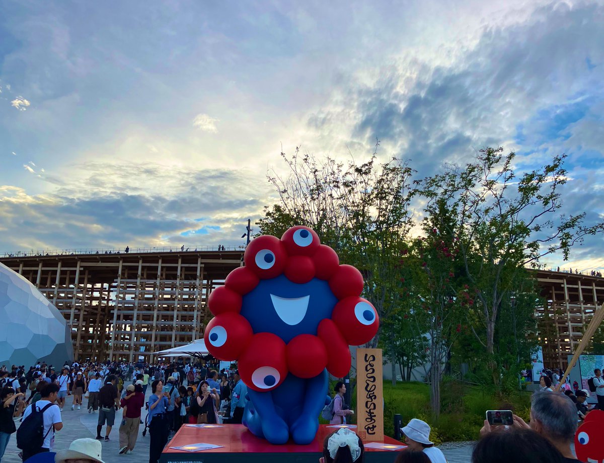 VerREjkai's tweet photo. 辛坊さんのYouTube情報通りに、9月は平日でも激混みでしたが、大阪万博おもろかったですは。 https://t.co/DZUDPPPzcq