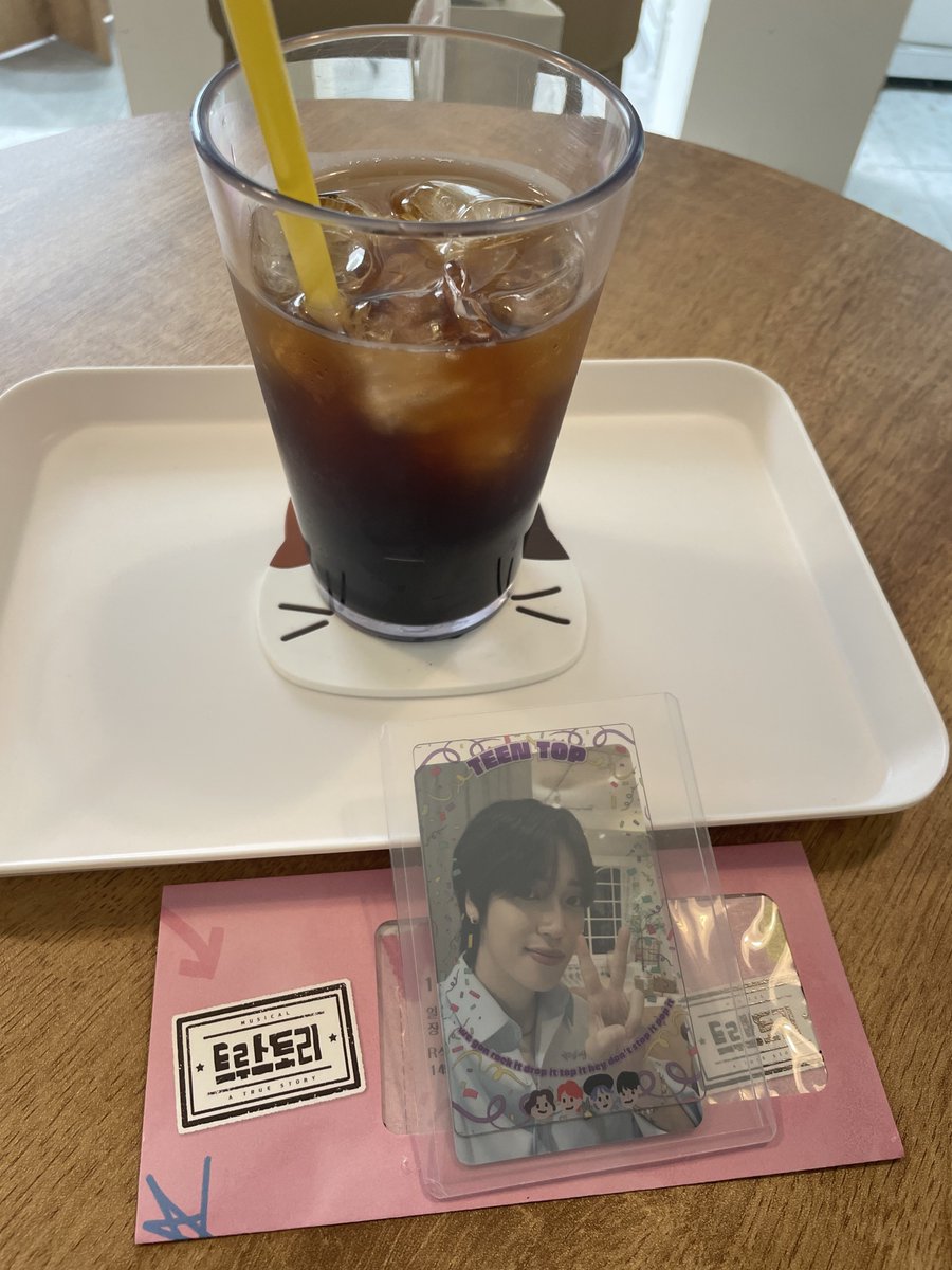 #트루스토리 #니엘 #NIEL
니엘이 뮤지컬 보러 와따ㅜ
오늘 날이 생각보다 덥네용 🔥