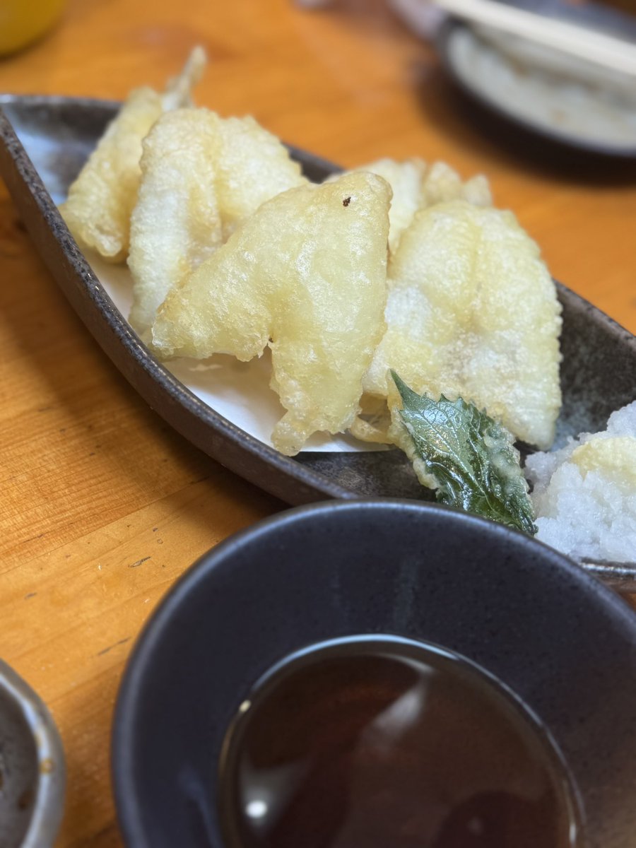 Moj02516Se's tweet photo. 大宮昼飲み https://t.co/GFmh5yUkXl